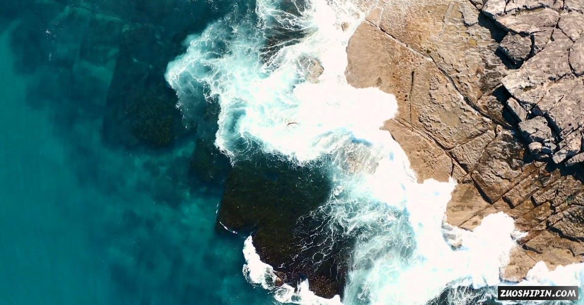 3261116|航拍山崖海洋波浪冲击实拍视频素材插图