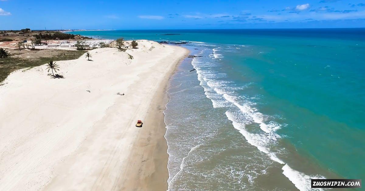 3410664|航拍海滨的沙滩波浪2K视频素材插图